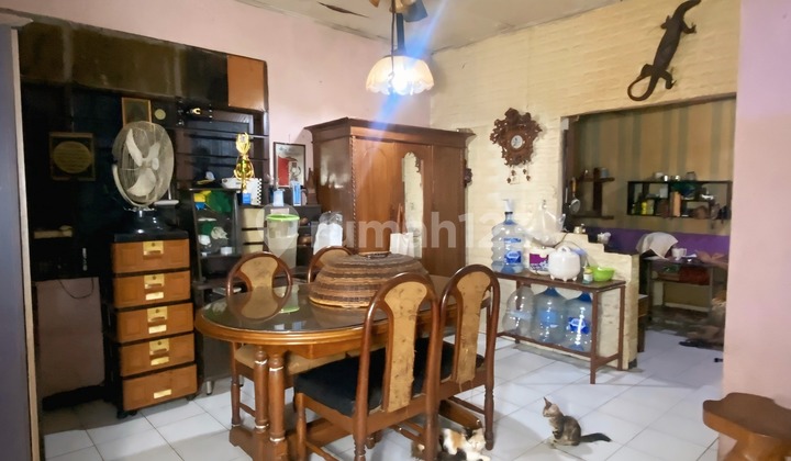 For Sale Spacious House Needs Renovation In Sarana Indah, Ciputat 2