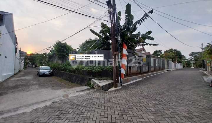 Dijual Kavling Posisi Hoek Di Komplek Adam Malik Deplu Tangsel