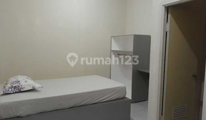 Dijual Rumah Kost2an Tiga Lantai Di Ciputat Tangsel 