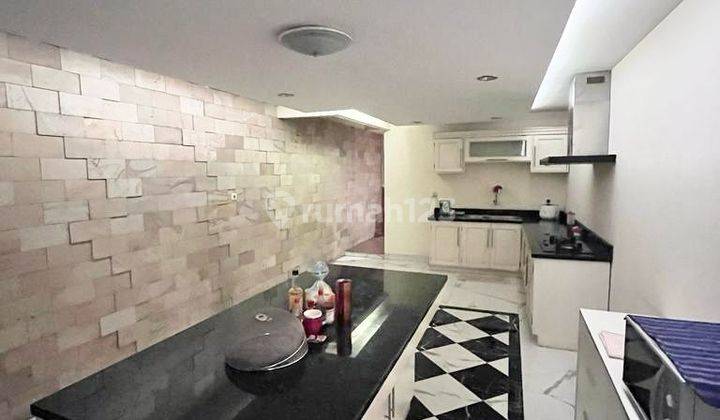 Disewakan Rumah Bagus Fully Furnished I Di Kebayoran Lama Jaksel 2