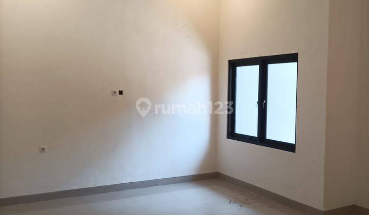 Rumah Siap Huni Manyar Tirtomoyo Hadap Selatan 2