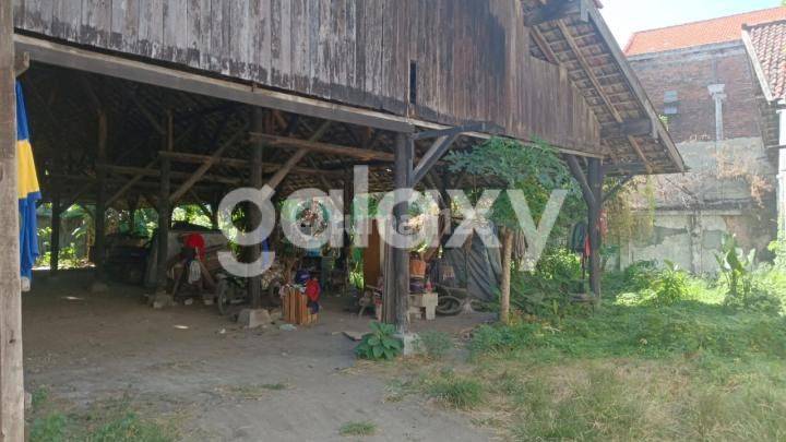 Rumah dan Gudang Raya Simolawang Baru Hadap Selatan 1