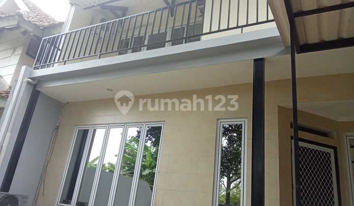 Disewakan Rumah Siap Huni di Kawasan Favorit Giriloka Bsd, Lingkungan Tenang & Nyaman. 2