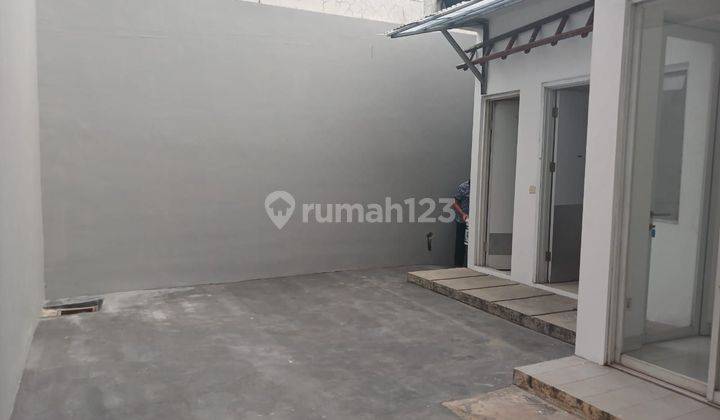 Disewakan 2 Rumah Siap Huni Di Icon Cosmo Bsd  2