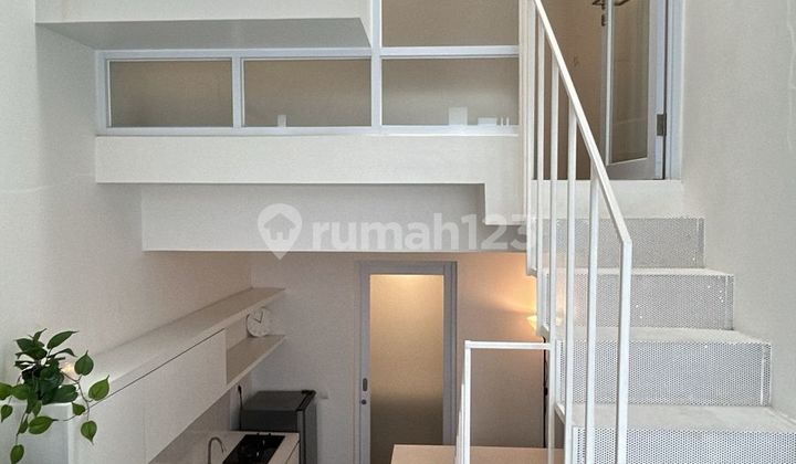 Disewakan Cakep Banget Rumah 2 Lantai di BSD City Cluster Myza 2