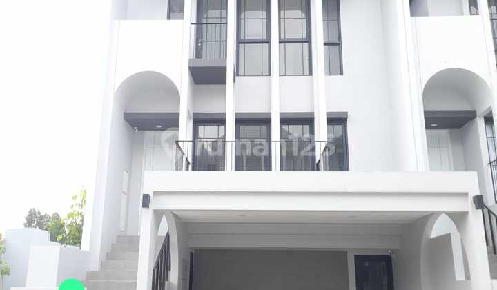 Dijual Rumah 3 Lantai di Aether Greenwich, Bsd