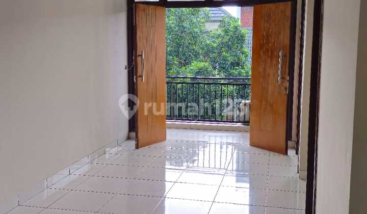 For Rent Nice Semi-Furnished House in Caspia BSD City For Rent Nice Semi-Furnished House in Caspia BSD City
