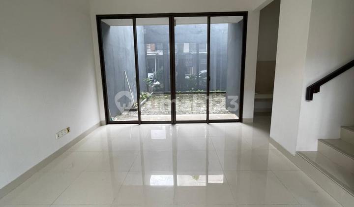 Disewakan Rumah Siap Huni Lokasi Strategis di Cluster Prestigia BSD (Min 2Th) 2
