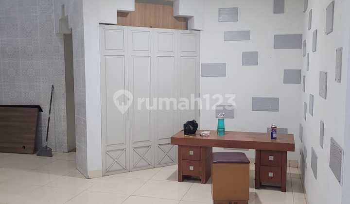 Disewakan Rumah Semi Furnished di Bsd Giriloka Disewakan Rumah Semi Furnished di Bsd Giriloka
