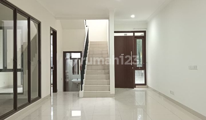 For Rent Ready-to-Occupy House in Divena Cluster BSD Avani 2