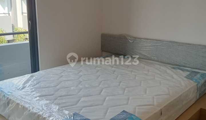 Disewakan Rumah Full Furnished di Cluster Invensihaus Tabebuya Bsd (Min 2Th)