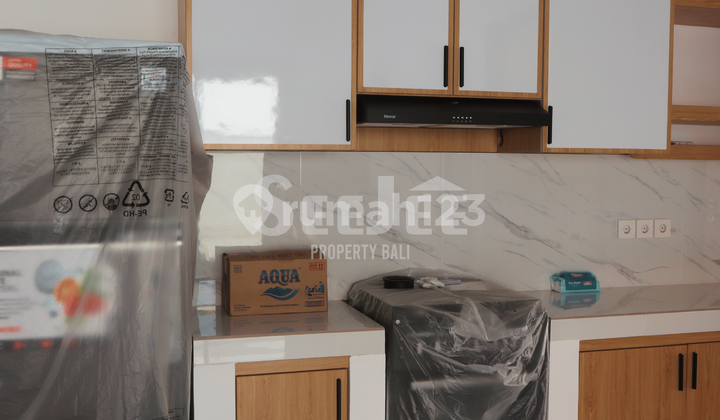 VILLA LUAS BARU DEKAT ATLAS BEACH CLUB – VILLA IMPIAN DENGAN RUANG TAMU TERTUTUP DI BERAWA! – SVLC043