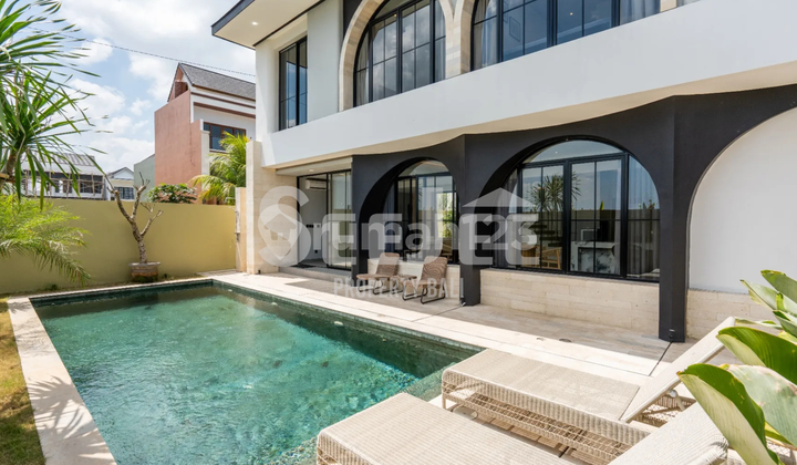 LEASEHOLD VILLA FOR RENT - MEDITERRANEAN 3-BEDROOM HAVEN IN CANGGU'S ORBIT - SVLC108