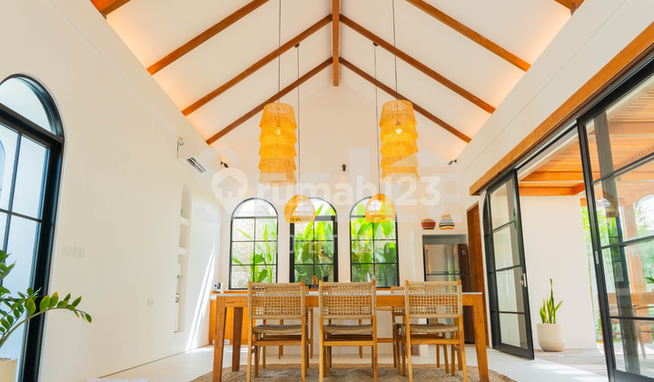 PILIHAN CERDAS BAGI INVESTOR – VILA MEWAH DI LOKASI TREN DI PECATU, BINGIN – SVFB033 PILIHAN CERDAS BAGI INVESTOR – VILA MEWAH DI LOKASI TREN DI PECATU, BINGIN – SVFB033