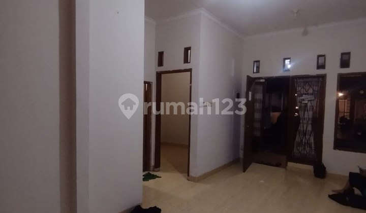 Nice Ready-to-Live House in Griyajati Mas Cluster, East Bekasi