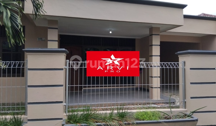 Rumah Bagus 2 Lantai Strategis di Bekasi Timur