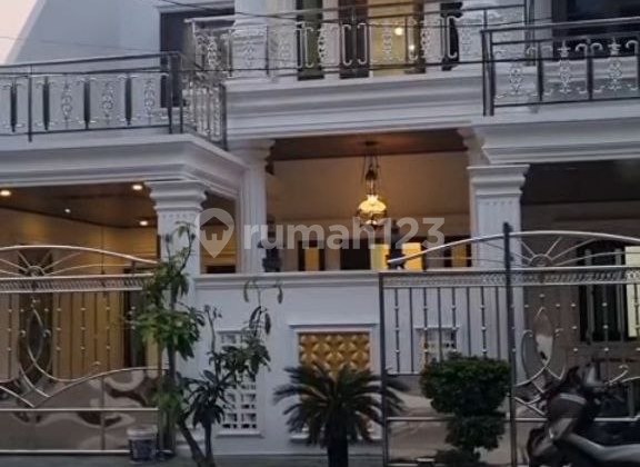 Rumah Bagus Di Tytian Kencana di Bekasi