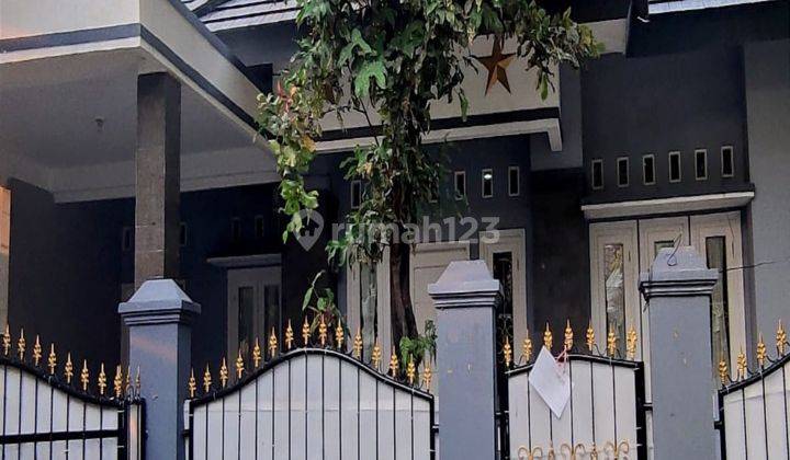  Rumah Sudah Renovasi Semi Furnished di Kemang Pratama bekasi, Kemang Pratama 1