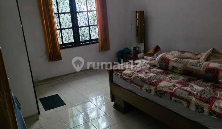 Rumah Bagus 2 Lantai Strategis di Bekasi Timur 2