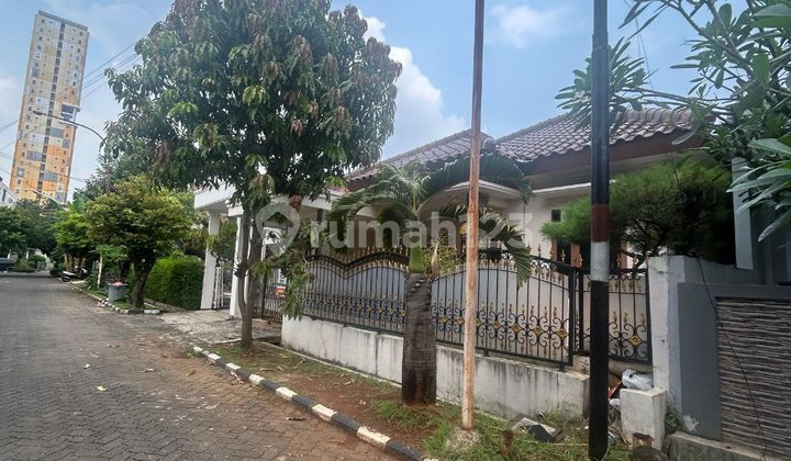 Nice House In The Bogenville Cluster In Jatibening Bekasi 2