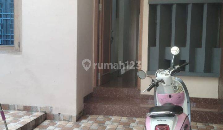   Rumah Bagus Semi Furnished Di Kemang Pratama Bekasi 2