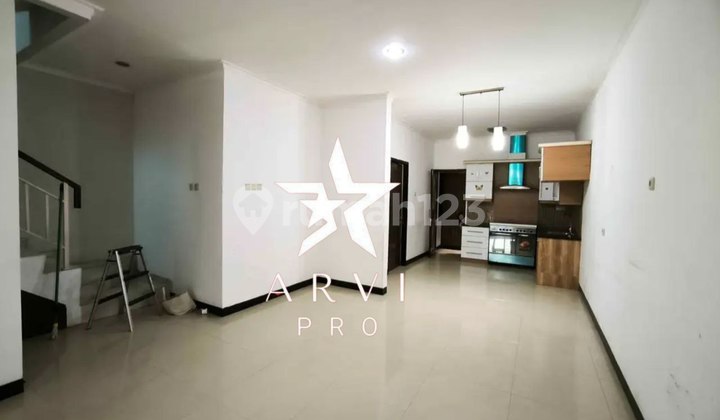 Rumah Bagus Di Metland Cakung Jakarta Timur 2