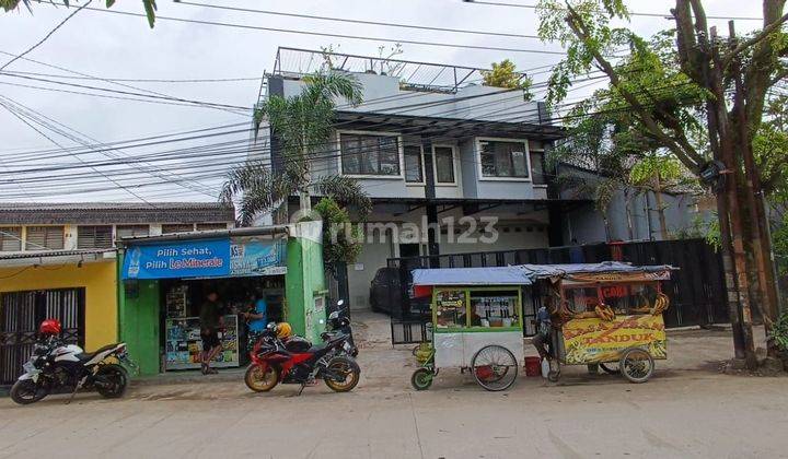 Rmh Dan Pabrik Konveksi  Masih Jalan 3 Lantai Jl Raya Nanjung 2