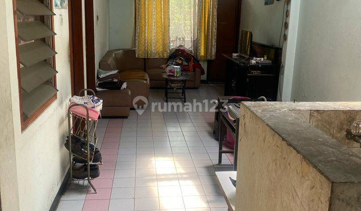 Rumah 2 Lantai Pusat Kota.ccok Untuk Tumah Kost 2