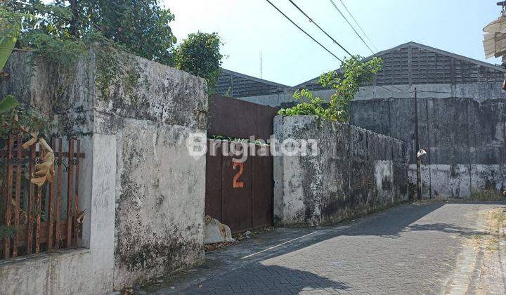 Gudang Di Kemlaten ( Daerah Gunungsari ) Karangpilang 1