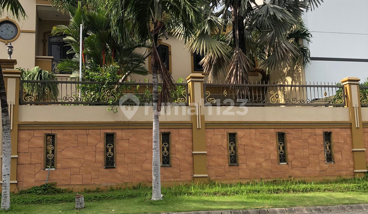 Rumah Mewah Dijual Pakuwon City Surabaya Barat - Luas 700M² Rumah Mewah Dijual Pakuwon City Surabaya Barat - Luas 700M²