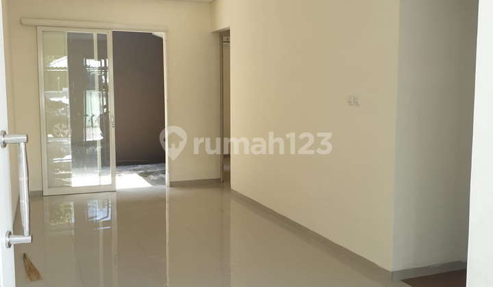 Rumah 2 Lantai Rungkut Asri Surabaya: Bebas Banjir, Dekat Sekolah 2