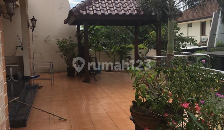 MANYAR KERTOADI, NEAR GALAXY MALL 2