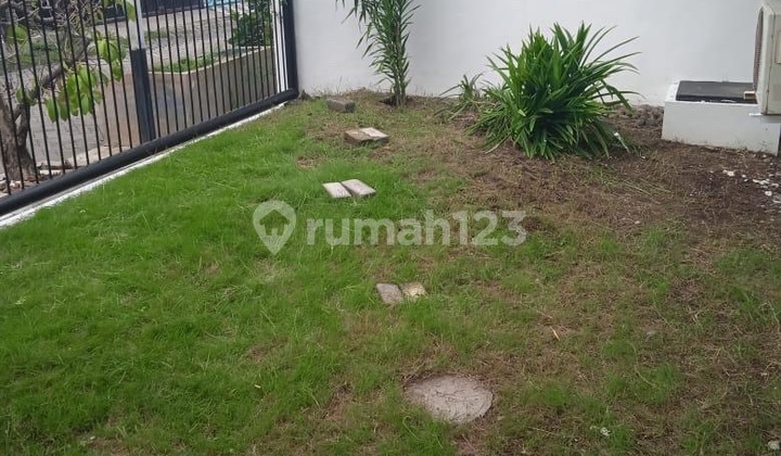 KLAMPIS SEMOLO, DEKAT MANYAR SBY KLAMPIS SEMOLO, DEKAT MANYAR SBY