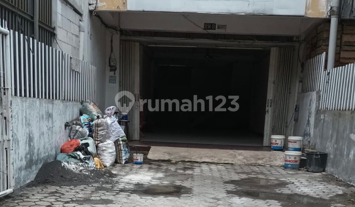 Ruko di Raya Manukan Tama Ruko di Raya Manukan Tama