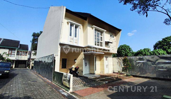 Rumah Town House 2 Lantai Berjarak Hanya 1 Km Dari Prawirotaman 1