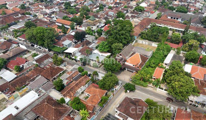 Resto Dijual di Kawasan Bule Tirtodipuran Luas 1200 M 1