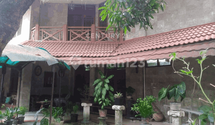 Rumah LT 709 Lokasi Strategis di Caturtunggal Depok Sleman