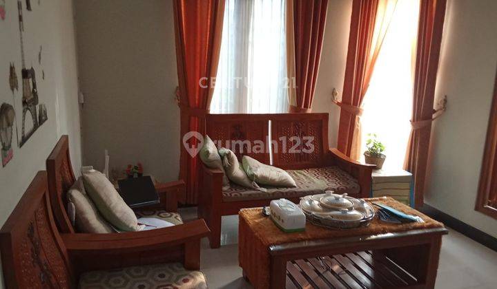 Rumah LB 90 M2 Dgn 3 KT Dan 2 KM Di Ngaglik Cocok Untuk Hunian 2