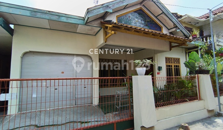 Rumah Hoek Di Warungboto Investasi Ideal Untuk Kos Dekat UTY Rumah Hoek Di Warungboto Investasi Ideal Untuk Kos Dekat UTY