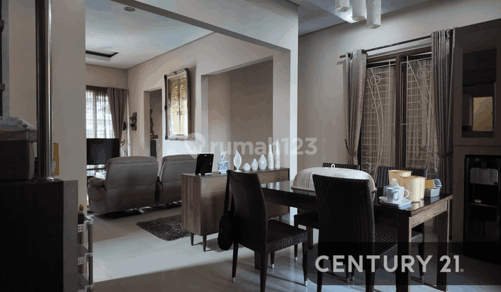 Rumah 2 Lt Kawasan Perumahan Green Hills Di Jl Kaliurang 2