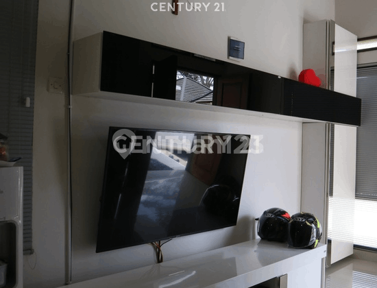 2 BR 1 Bath House in Purwomartani Area for Young Families 2