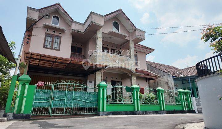 Rumah 2Lt Dgn LT 257 M2 Dan LB 316 M2 Siap Huni Di Tridadi Sleman 1