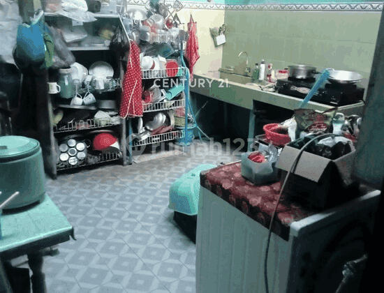 Rumah Kost Dengan 12 Kamar 500 M Dari Ambarukmo Plaza Mall 2