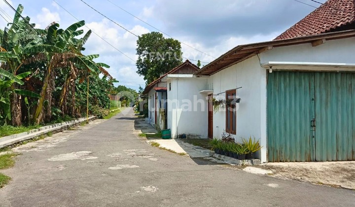 Rumah Hoek Di Purwomartani Dekat Swalayan Pamela Tujuh  2