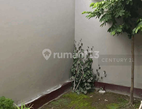 For Sale 3-Bedroom House Opposite Dowa Bag Sidomoyo Fully Furnished 2