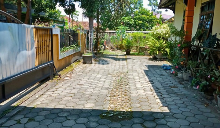 200m2 LB House in Ngaglik Only 100m to Kaliurang Road 2