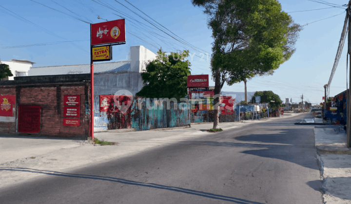 Warehouse 2400 sqm on Godean Road Near West Jogja Toll Exit