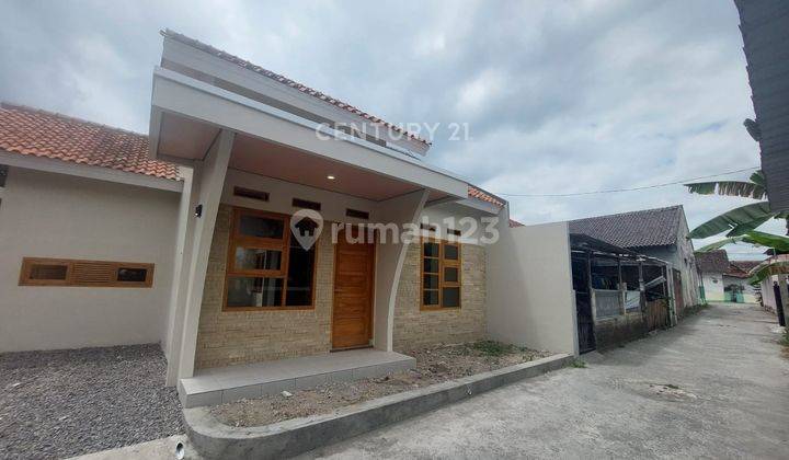 Rumah Dengan LB 64 M2 Di 270 Meter Dari Pasar Potorono Bantul 1