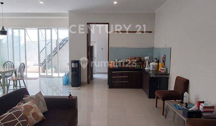 Dijual Rumah Desain Minimalis 3+1 Kamar Maguwoharjo Yogyakarta 2