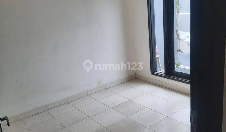 Rumah Luas 135 Siap Huni 2 Lantai Di Graha Raya Fn14002 1